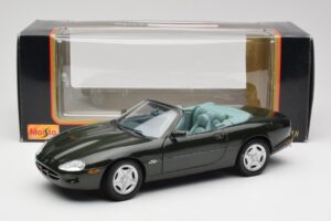 Jaguar XK8 X100 Cabriolet British Racing Verde Maisto 1:18 50285 Metal - imaginea 8 din 8
