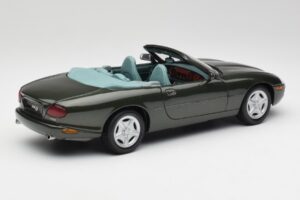 Jaguar XKR X100 Cabriolet Verde Maisto 1:18 37800-M1 Metal - imaginea 3 din 8