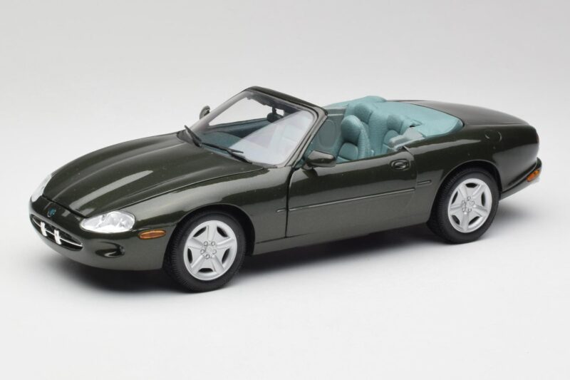 Jaguar XKR X100 Cabriolet Verde Maisto 1:18 37800-M1 Metal