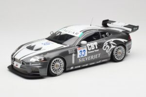 Jaguar XKR GT3 Quaife #33 P. Hall FIA GT3 Championship 2008 Minichamps 1:18 150081333 Metal