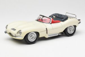 Jaguar XKSS Crem AUTOart 1:18 73512 Metal