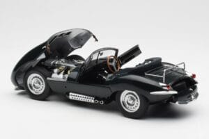 Jaguar XKSS Steve McQueen Personal Car AUTOart 1:18 73526 Metal - imaginea 5 din 8