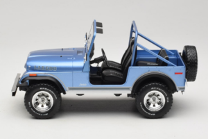 Jeep CJ-7 Laredo Albastru MCG 1:18 MCG18553 Metal - imaginea 3 din 6