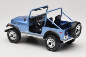Jeep CJ-7 Laredo Albastru MCG 1:18 MCG18553 Metal - imaginea 5 din 6
