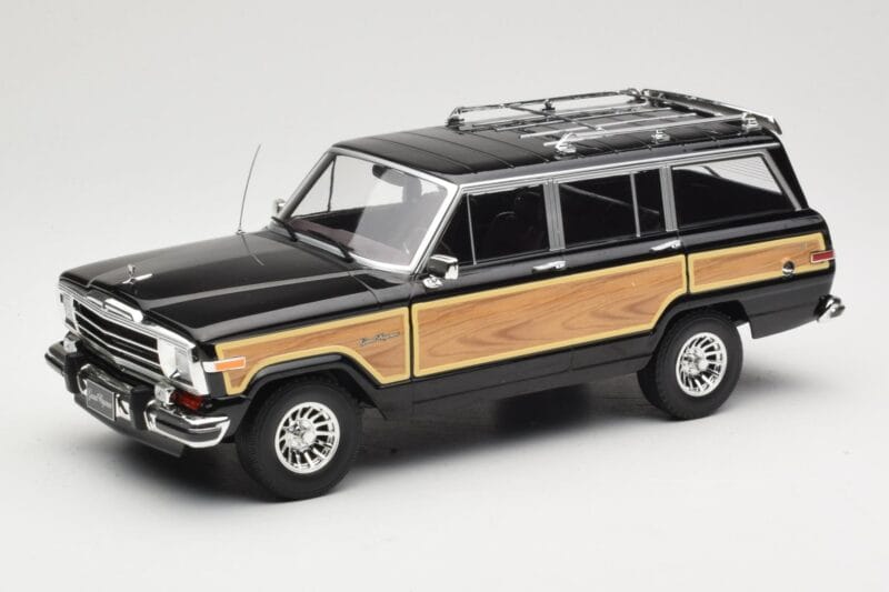 Jeep Grand Wagoneer Negru KK-Scale 1:18 KKDC181113 Metal