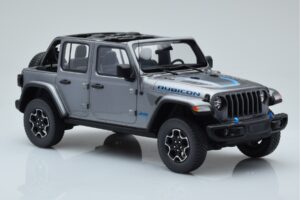 Jeep Wrangler 4xe Argintiu GT Spirit 1:18 GT419 Rășină - imaginea 4 din 6