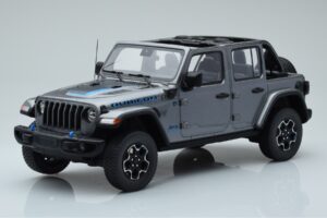 Jeep Wrangler 4xe Argintiu GT Spirit 1:18 GT419 Rășină