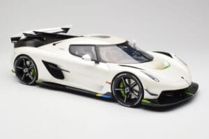Koenigsegg Jesko Attack Crystal White Pearl GT Spirit 1:12 GT501 Rășină - imaginea 4 din 6