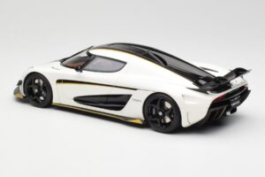 Koenigsegg Regera Crystal Alb GT Spirit 1:18 GT913 Rășină - imaginea 5 din 6