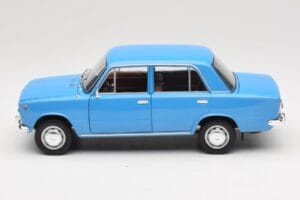 Lada 1200 2101 Albastru IXO 1:18 18CMC204OP Metal - imaginea 4 din 8