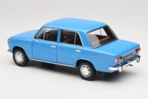 Lada 1200 2101 Albastru IXO 1:18 18CMC204OP Metal - imaginea 7 din 8