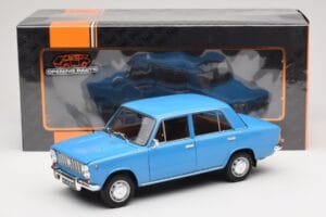 Lada 1200 2101 Albastru IXO 1:18 18CMC204OP Metal - imaginea 8 din 8