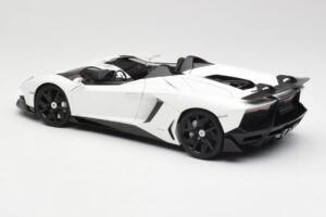 Lamborghini Aventador J Alb AUTOart 1:18 74674 Metal - imaginea 7 din 8