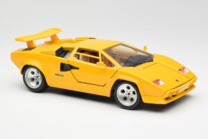 Lamborghini Countach Galben Bburago 1:18 3037 Metal - imaginea 6 din 8