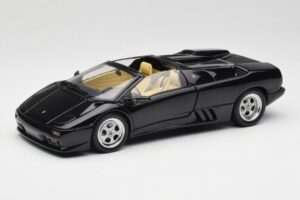 Lamborghini Diablo Roadster Negru AUTOart 1:18 70093-R1 Metal - imaginea 3 din 10