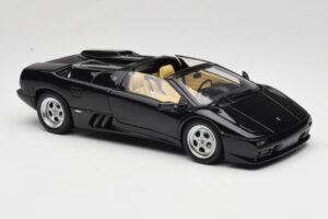 Lamborghini Diablo Roadster Negru AUTOart 1:18 70093-R1 Metal - imaginea 7 din 10