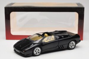 Lamborghini Diablo Roadster Negru AUTOart 1:18 70093-R1 Metal - imaginea 10 din 10