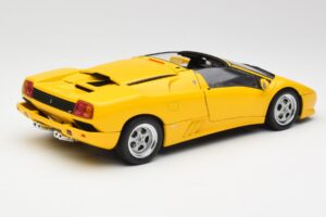 Lamborghini Diablo Roadster Galben AUTOart 1:18 70092 Metal - imaginea 3 din 8