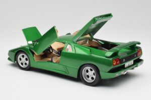 Lamborghini Diablo SE Verde Maisto 1:18 50303 Metal - imaginea 5 din 8