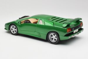 Lamborghini Diablo SE Verde Maisto 1:18 50303 Metal - imaginea 7 din 8