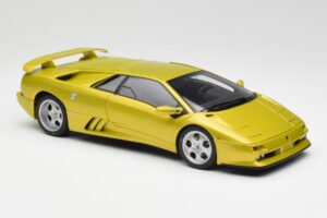 Lamborghini Diablo SE30 Anniversary Edition Galben Spyder AUTOart 1:18 79157 Metal - imaginea 6 din 8