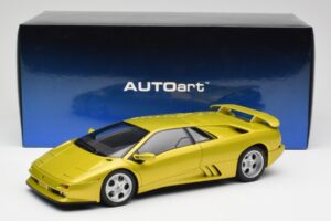 Lamborghini Diablo SE30 Anniversary Edition Galben Spyder AUTOart 1:18 79157 Metal - imaginea 8 din 8