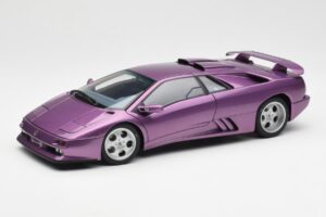 Lamborghini Diablo SE30 Jota Violet Metalizat AUTOart 1:18 79142 Compozit