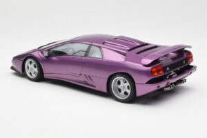 Lamborghini Diablo SE30 Jota Violet Metalizat AUTOart 1:18 79142 Compozit - imaginea 7 din 8