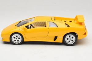 Lamborghini Diablo Galben Bburago 1:18 3041-M2 Metal - imaginea 4 din 8