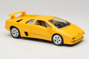 Lamborghini Diablo Galben Bburago 1:18 3041-M2 Metal - imaginea 6 din 8