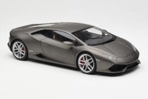 Lamborghini Huracan LP610-4 Gri AUTOart 1:18 74606 Compozit - imaginea 6 din 8