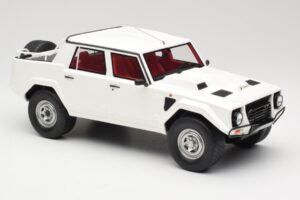 Lamborghini LM002 Alb Kyosho 1:18 GTS18508W Rășină - imaginea 4 din 6