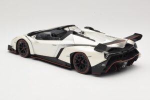Lamborghini Veneno Roadster Alb Cu Linie Roșie Kyosho 1:18 C09502W Metal - imaginea 5 din 6