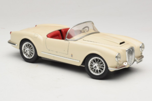 Lancia Aurelia B24 Spider Bej Bburago 1:18 3010-M2 Metal - imaginea 6 din 8