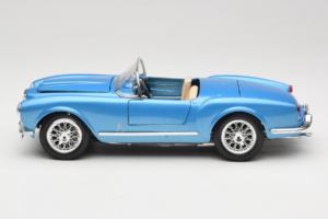 Lancia Aurelia B24 Spider Albastru Bburago 1:18 3010-M1 Metal - imaginea 4 din 8