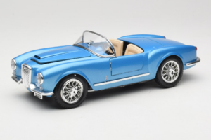 Lancia Aurelia B24 Spider Albastru Bburago 1:18 3010-M1 Metal