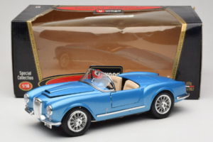 Lancia Aurelia B24 Spider Albastru Bburago 1:18 3010-M1 Metal - imaginea 8 din 8