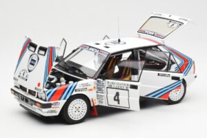 Lancia Delta HF 4WD #4 M. Alen / I. Kivimaki Martini Rally 1000 Lakes 1987 Kyosho 1:18 08960B Metal - imaginea 2 din 8