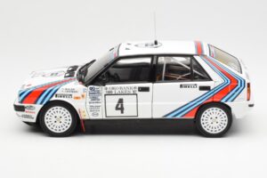 Lancia Delta HF 4WD #4 M. Alen / I. Kivimaki Martini Rally 1000 Lakes 1987 Kyosho 1:18 08960B Metal - imaginea 4 din 8