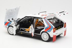 Lancia Delta HF 4WD #6 M. Biasion / T. Siviero Martini Rally Monte Carlo 1987 Kyosho 1:18 08960A Metal - imaginea 5 din 8
