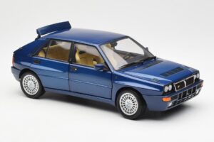Lancia Delta HF Integrale Evo II Albastru Kyosho 1:18 08341BL Metal - imaginea 6 din 8
