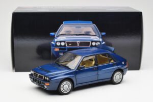 Lancia Delta HF Integrale Evo II Albastru Kyosho 1:18 08341BL Metal - imaginea 8 din 8