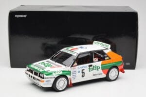 Lancia Delta HF Integrale Evo II Totip #5 A. Aghini / S. Farnocchia Rally Monte Carlo 1993 Kyosho 1:18 08348F Metal - imaginea 8 din 8
