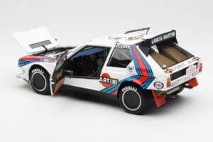 Lancia Delta S4 Martini #4 H. Toivonen / S. Cresto Rally Tour de Corse 1986 AUTOart 1:18 88620 Metal - imaginea 5 din 8