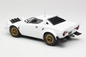 Lancia Stratos HF Stradale Alb Minichamps 1:18 155741700 Metal - imaginea 5 din 6