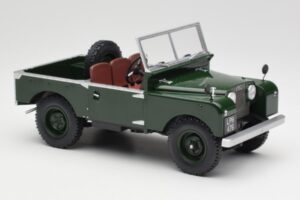 Land Rover 88 Series 1 Open Top Verde Închis MCG 1:18 MCG18367 Metal - imaginea 2 din 6