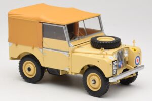 Land Rover 88 Series I RAF Beige Minichamps 1:18 150168911 Metal - imaginea 6 din 8