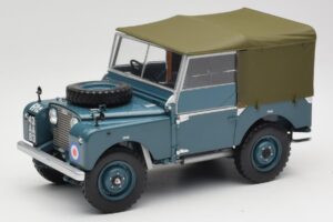 Land Rover 88 Series I Albastru Deschis Minichamps 1:18 150168907 Metal