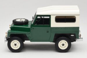 Land Rover Lightweight Series III Hard Top Verde Închis BoS Models 1:18 BOS355 Rășină - imaginea 3 din 6