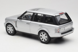 Land Rover Range Rover L322 Argintiu Welly 1:18 12536W Metal - imaginea 7 din 8